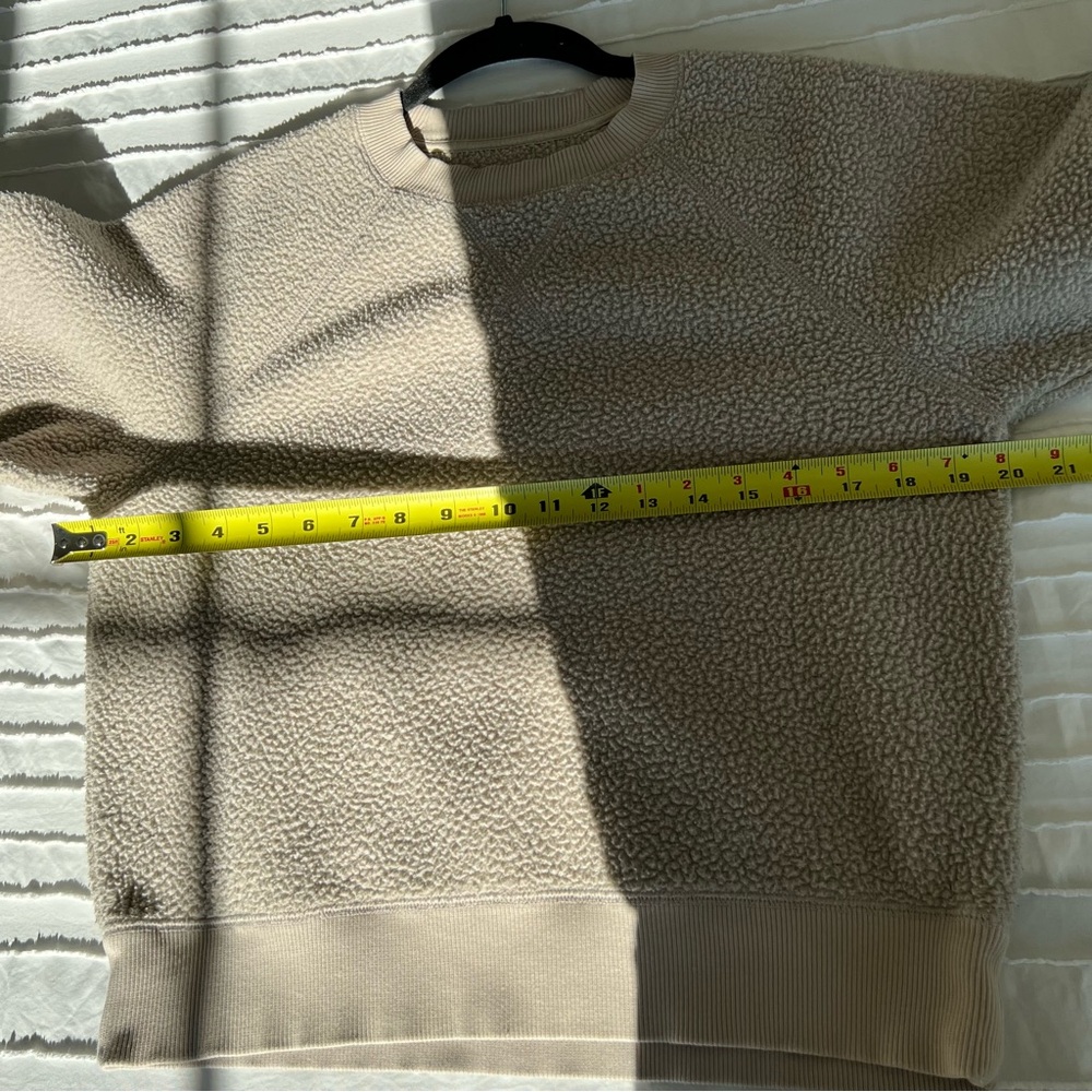Everlane ReNew Fleece Raglan Teddy Sweatshirt in sandstone size medium - Picture 7 of 8